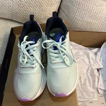 Reebok Ayakkabılarının İadesi Reddedildi, Müşteri Şikayetleri Dikkate Alınmıyor