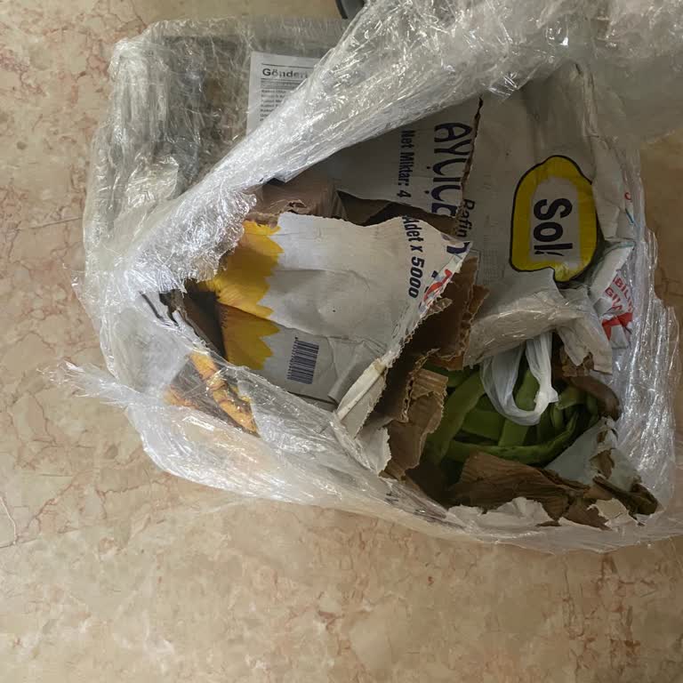 PTT Kargo Yüzünden Kargom Geç Geldi Ve Bozuldu