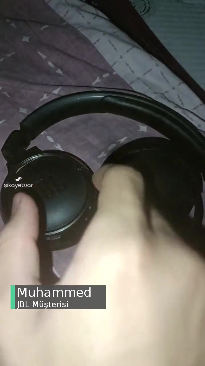 JBL Kulaklık Şarj Oluyor Fakat Açılmıyor Düğmeye Basınca! videonun kapak resmi