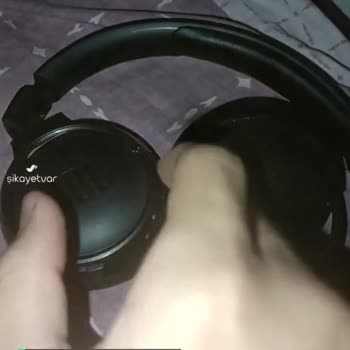 JBL Kulaklık Şarj Oluyor Fakat Açılmıyor Düğmeye Basınca!