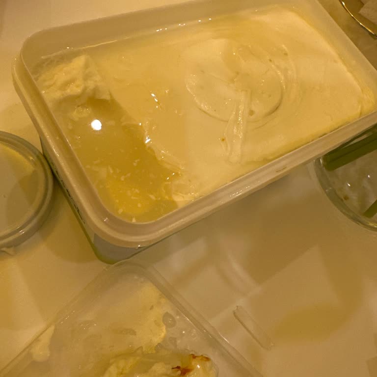 Taze Tarihli Peynir Bozuk Çıktı, Sağlık Riski!