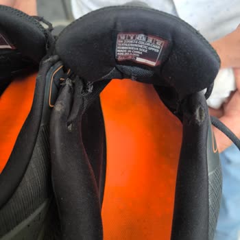 Kısa Sürede Deforme Olan Ayakkabıya Kullanıcı Hatası Yanıtı