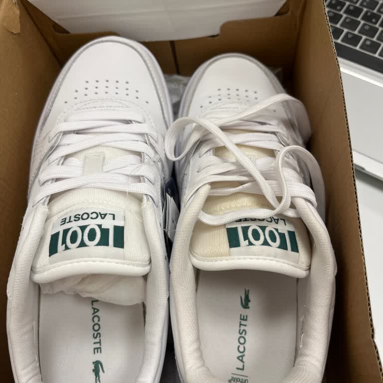 Kullanılmış Ayakkabı Satışı Ve Mağaza Umursamazlığı