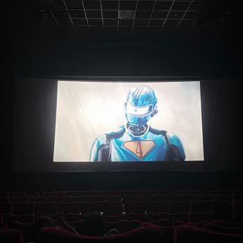 Sinema Salonunda Küçük Perde Nedeniyle Kötü Film Deneyimi