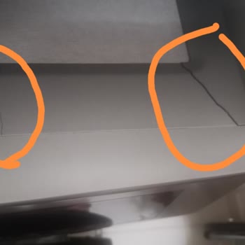 Yeni Alınan Çamaşır Makinesinde Çatlak Ve Renk Değişimi Sorunu