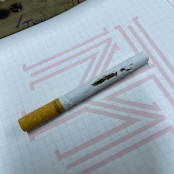 Marlboro Kısa Red Sigaralarda Artan Yırtık Ve Kalite Sorunları