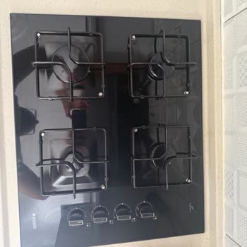 Arçelik Ocakta Cam Yüzey Kaplaması Kendiliğinden Kalktı, Garanti Kapsamında Çözüm İstiyorum