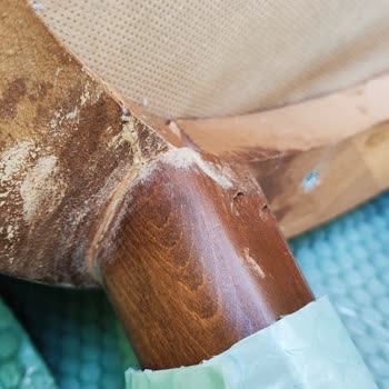 Kırık Ve Kullanılmış Koltuk Teslimatı, İlgisiz Mağaza Ve Çözülmeyen Şikayet
