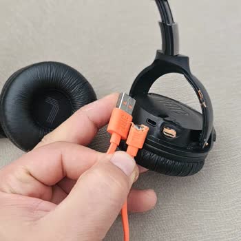 JBL Orijinal Şarj Kablosu Yangın Tehlikesi Oluşturdu