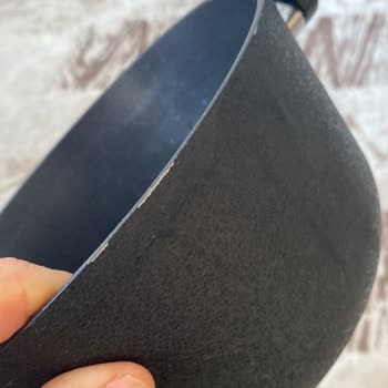 Aldığım Tencere Seti Kısa Sürede Kırıldı Ve Çizildi