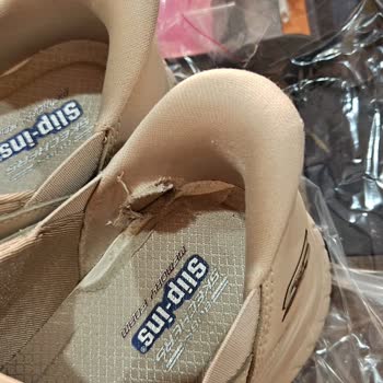 Skechers Slip-ins Ayakkabıda Deformasyon Ve İlgisiz Müşteri Hizmeti