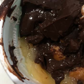 Son Tüketim Tarihi Geçmemiş Profiterolün Bozuk Çıkması