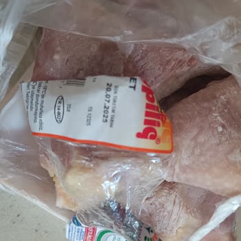 Son Kullanma Tarihi Geçmemiş Tavukta Kötü Koku Ve Yeşillenme Şoku