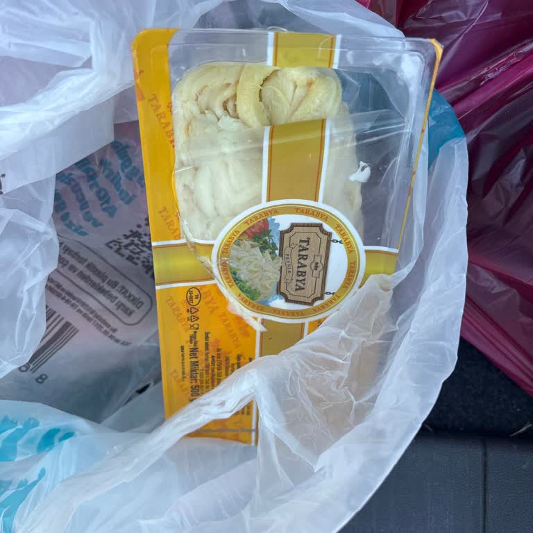 Aldığım Peynir Bozuk Çıktı İade Alamadım Destek Hattı Da Yanıt Vermedi