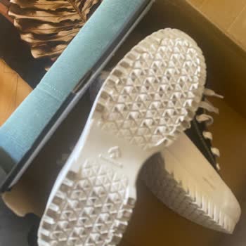 Kullanılmış Ve Kirli Ayakkabı Gönderildi, İade Talep Ediyorum