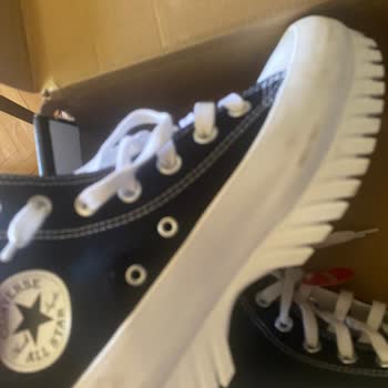 Kullanılmış Ve Kirli Ayakkabı Gönderildi, İade Talep Ediyorum