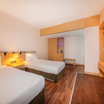 Fame Beach Hotel Kemer 'de Hayal Kırıklığı Ve İlgisizlik