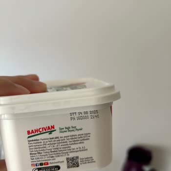 Tarihi Geçmemiş Peynir Küflü Çıktı