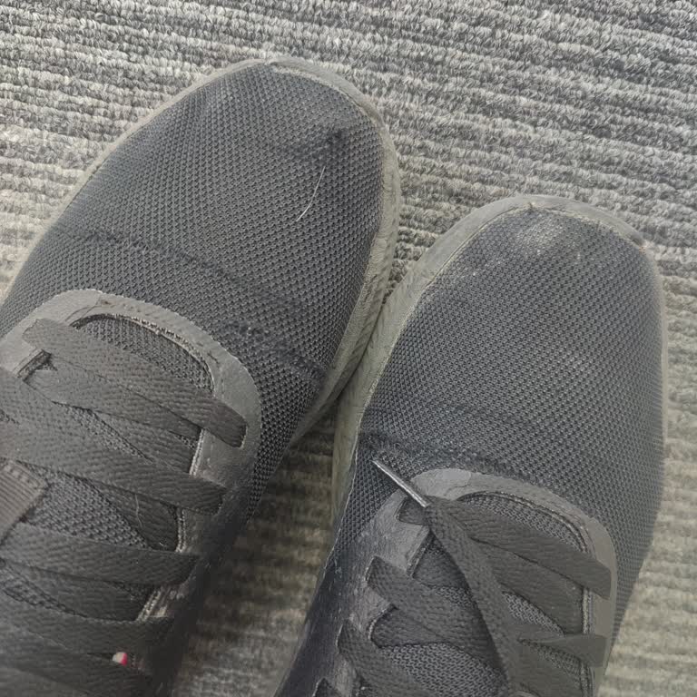 Kısa Sürede Yırtılan Ayakkabı Ve Fiş Sorunu