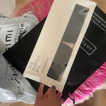 Intimissimi widersprüchliche Rücknahmebedingungen bei Hygieneartikeln