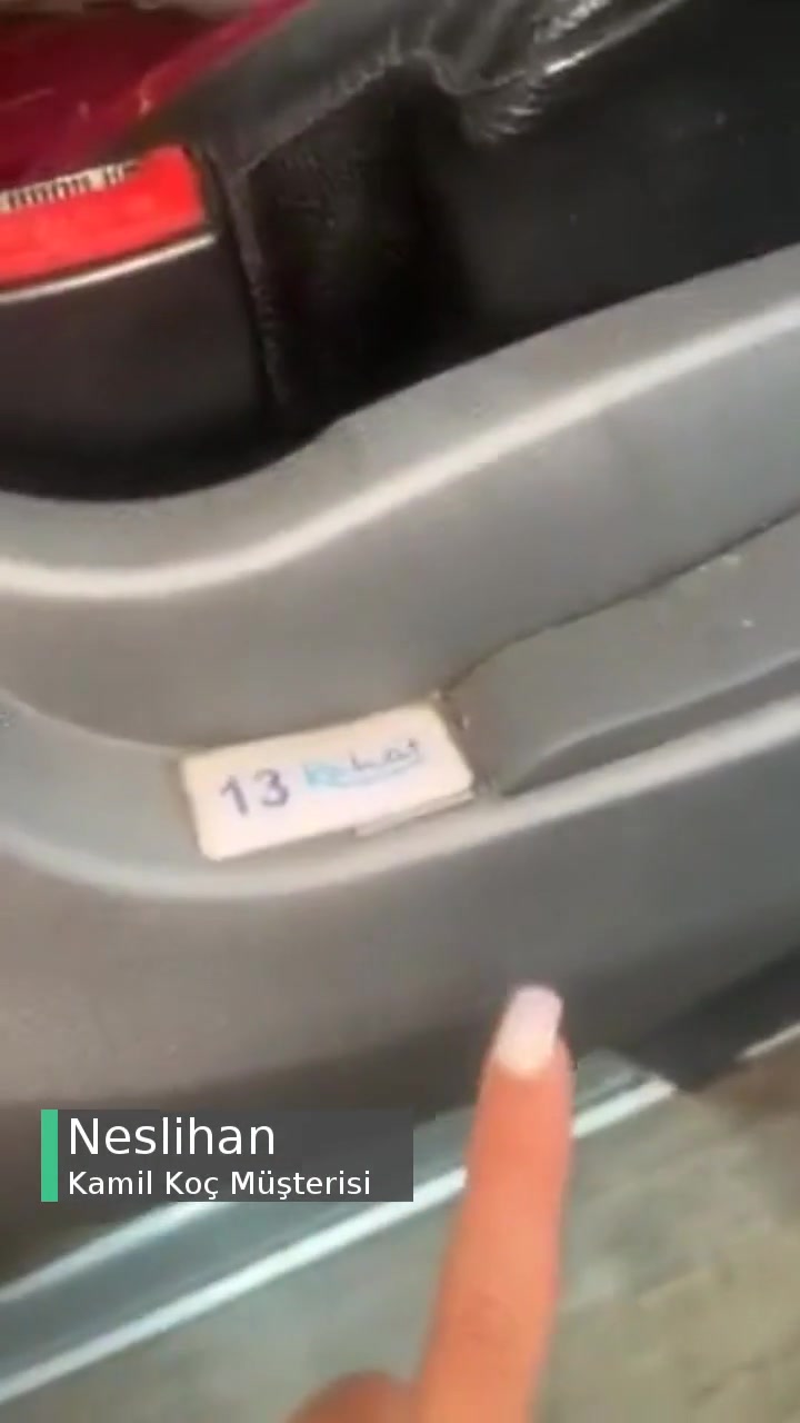 Kamil Koç Araç Çok Pis videonun kapak resmi