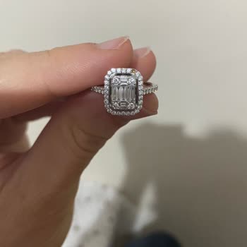 Yüzüğün Taşı Düştü, Garanti Ve Destek Hayal Kırıklığı Yarattı