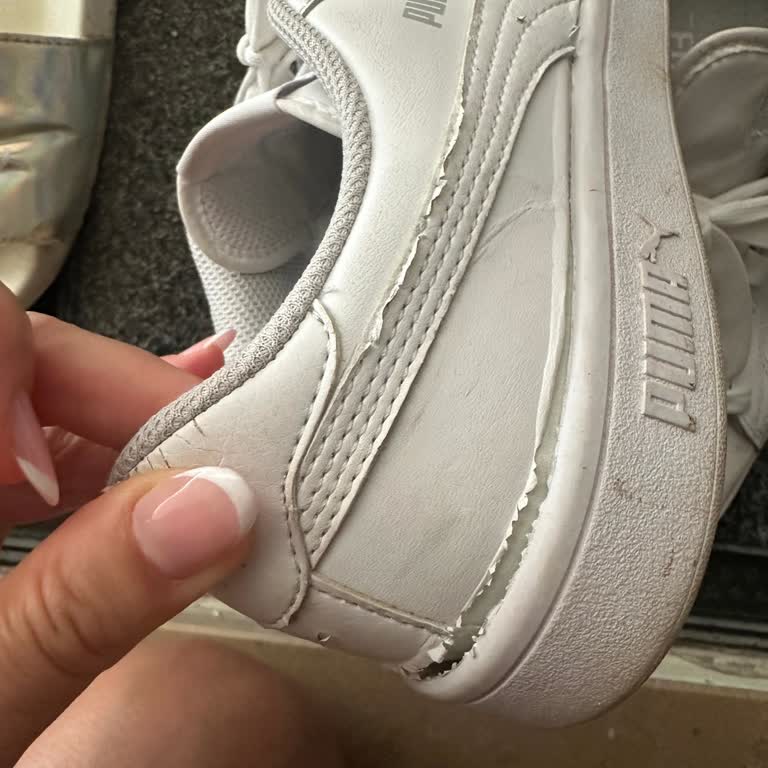 Aldığım Puma Ayakkabının Tabanı Açıldı Müşteri Hizmetlerine Ulaşamıyorum