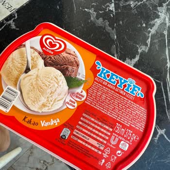 Algida Buzlukta Saatlerce Kalan Dondurma Erimiyor