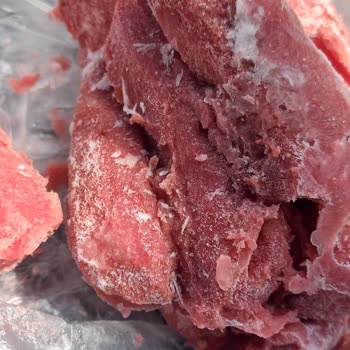 Tarım Kredi Market Dana Sosisin Bozulmuş Ve Kalitesiz Çıkması