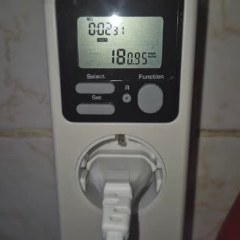 Kumtel Kule Vantilatör Güç Değerleri Teknik Bilgiyle Uyuşmuyor