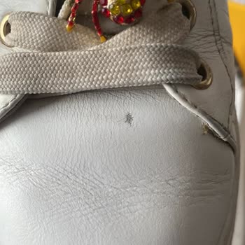 Greyder Ayakkabıda Çatlaklar Ve Garanti Mağduriyeti