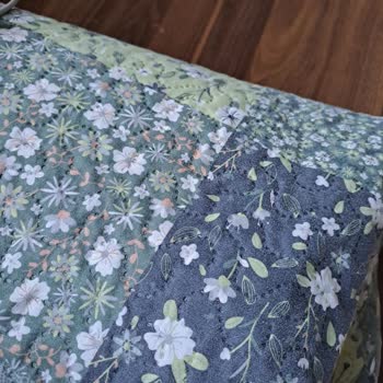 Yıkamada Renk Atan Yatak Örtüsü Hayal Kırıklığı