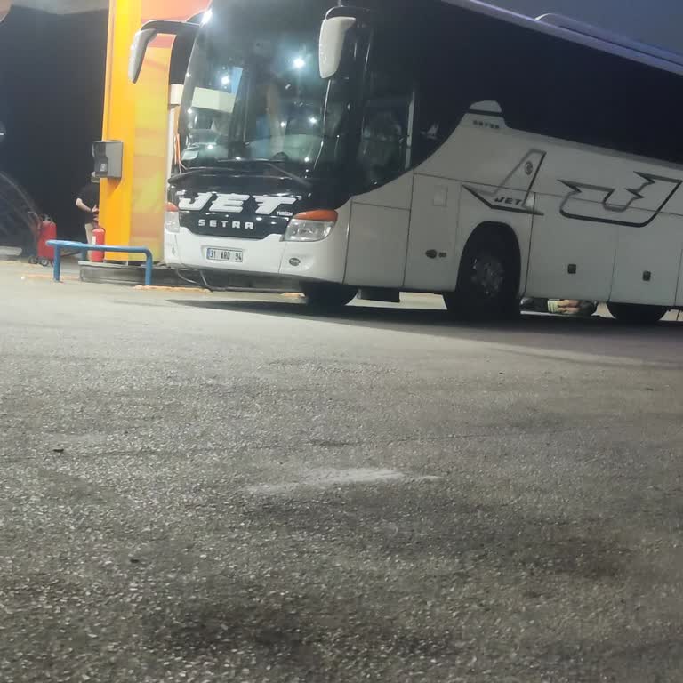 Otobüs Arızasında Saatlerce Mağdur Bekleyiş Ve İlgisiz Firma