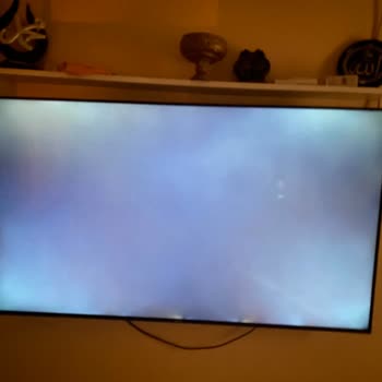 Suny Webos 55 İnç TV'de Tekrarlayan Panel Sorunu Ve Çözüm Beklentisi