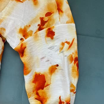 Satın Aldığım Tunikte Kumaş Hatası Ve Olumsuz Müşteri Yaklaşımı