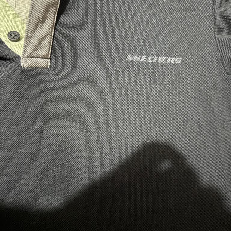 Aldığım T-shirtlerde Marka Yazısı Silindi Ve Dikişler Açıldı, Kalite Hayal Kırıklığı