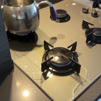 Korkmaz Flora Mor Maxi Çaydanlık Takımı Sürekli Akıtıyor, Değişim Talebim Var