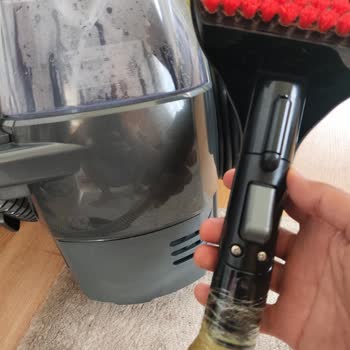 Bissel Halı Yıkama Makinesi Hortumu Kısa Sürede Yırtıldı