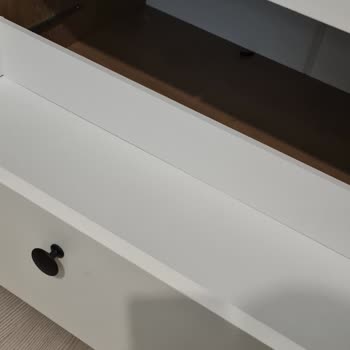 Aden Gardırop Çekmece Sorunu Ve Müşteri Hizmetlerine Ulaşılamıyor