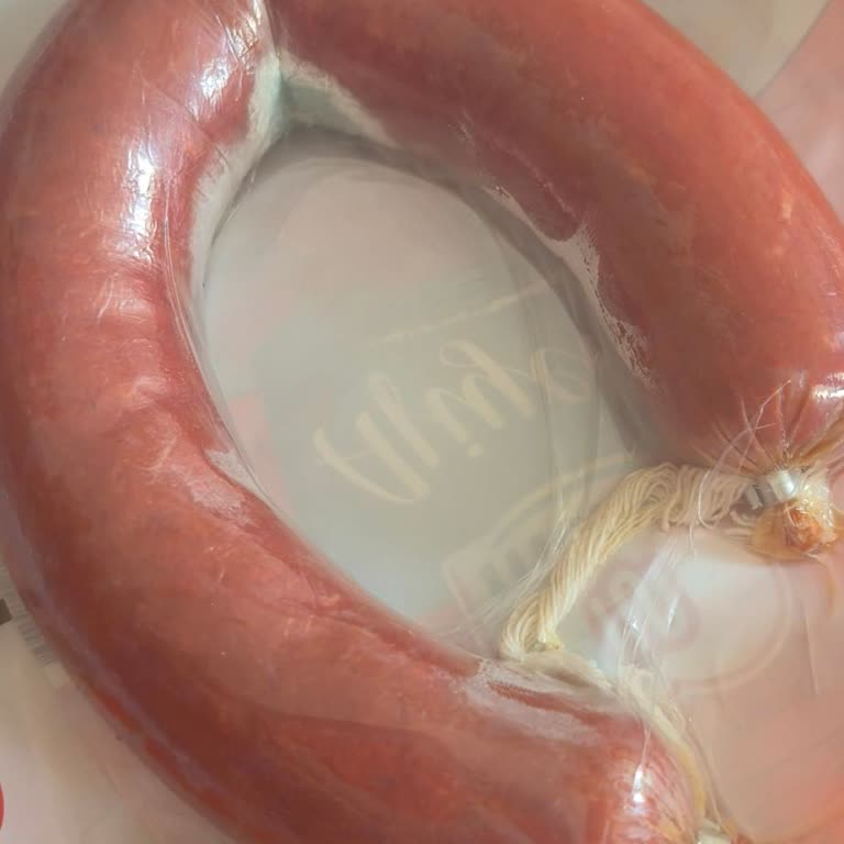 Siparişimde Küflenmiş Sucuk Ve Bozuk Yumurta Gönderildi, Şikayetim Çözülemiyor