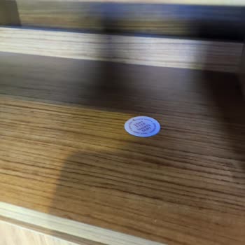 Assos Ada İki Çocukla Küçücük Bir Odaya Tıkıştırıldık Resmen