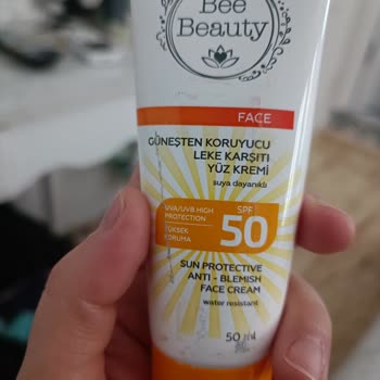 Bee Beauty Yüz Güneş Kremi Alerji Ve Sivilce Yaptı Pişmanlık Yaşadım