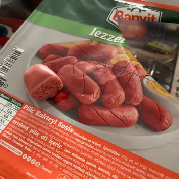 Kapalı Paketten Isırılmış Sosis Çıkması Büyük Hayal Kırıklığı