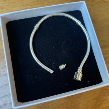 Pandora Bileklik Kaynak Yerinden Koptu, Değişim Talebim Reddedildi