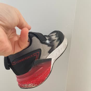 Lumberjack Ayakkabı 2 Haftada Deforme Oldu, İnceleme Olumsuz Sonuçlandı