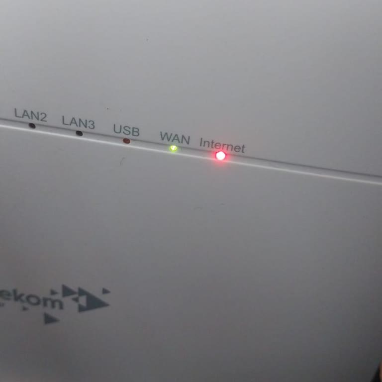 Prefabrik Çarşıda İnternet Kesintisi ve Esnafın Sorunları