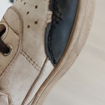 Deichmann Tamir Sonrası Ürünün Kötü Dikilmesi Nedeniyle Mağduriyet Yaşıyorum