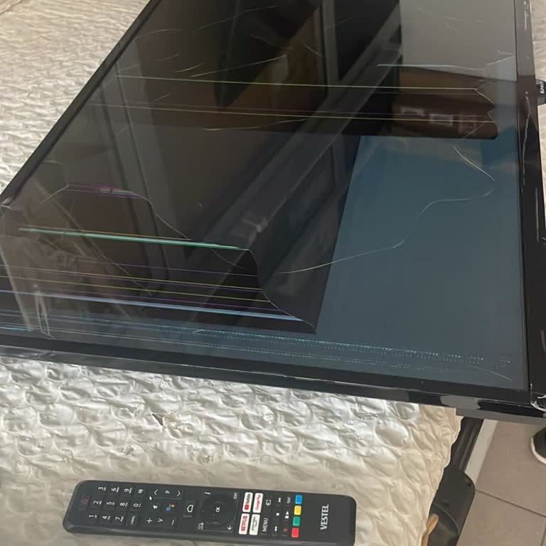 Satın Aldığım Televizyonun Arızalı Ve Kırık Çıkması Sonrası Uzayan Teslimat Süreci