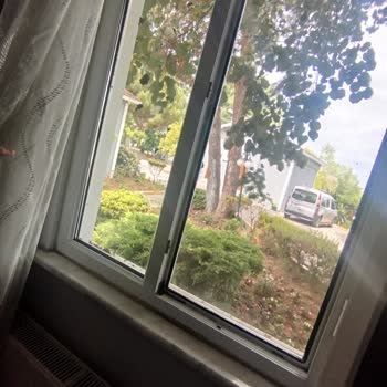 Şile 4 Mevsim Otel Oda Pis Ve Eksiklikleri Var