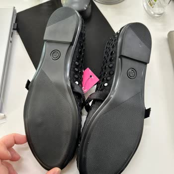 Kullanılmamış Sandaletin İadesi Haksız Yere Reddedildi, Ücret İadesi Bekliyorum